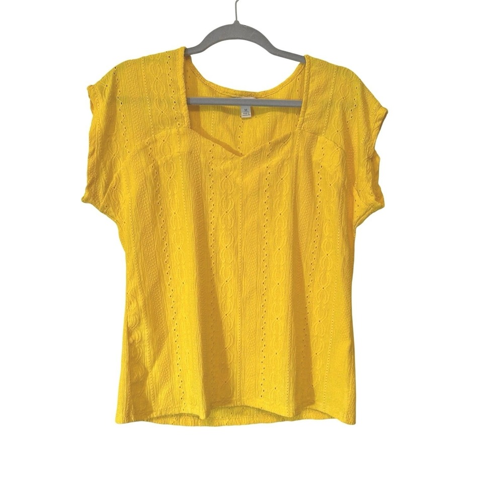 Cato Yellow Eyelet Cottagecore Spring Top – Size M Short Sleeve Sweetheart
